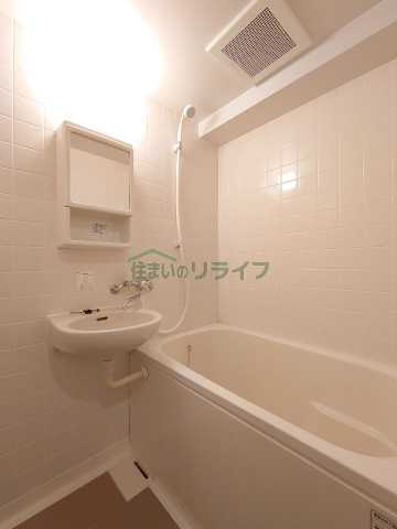 バス・シャワールーム　別部屋参考写真