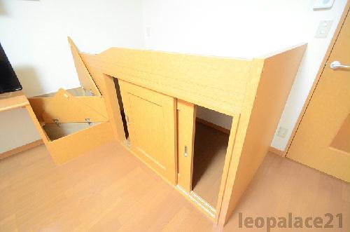 収納　実際のお部屋と異なる場合が御座います。