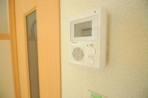 セキュリティ　TVモニター付インターホン