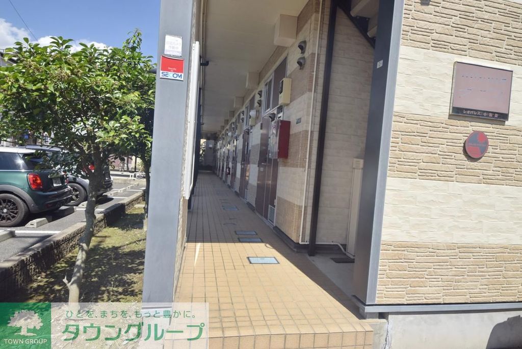 エントランス　エントランス