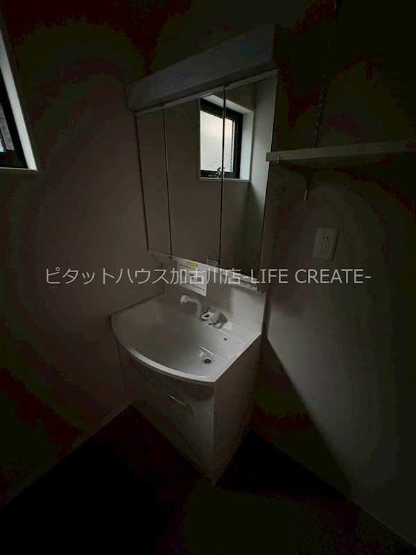 洗面設備　写真は102