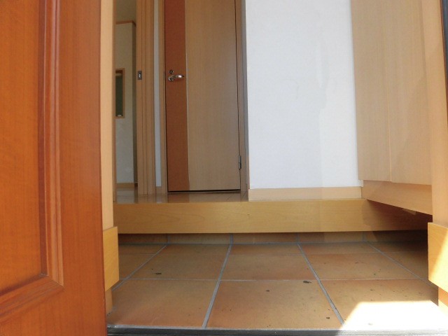 玄関　他号室参照