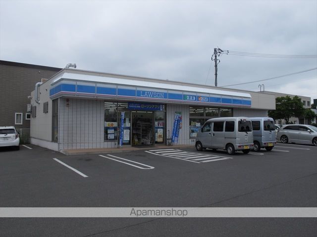 コンビニ　ローソン（コンビニ）まで1214m