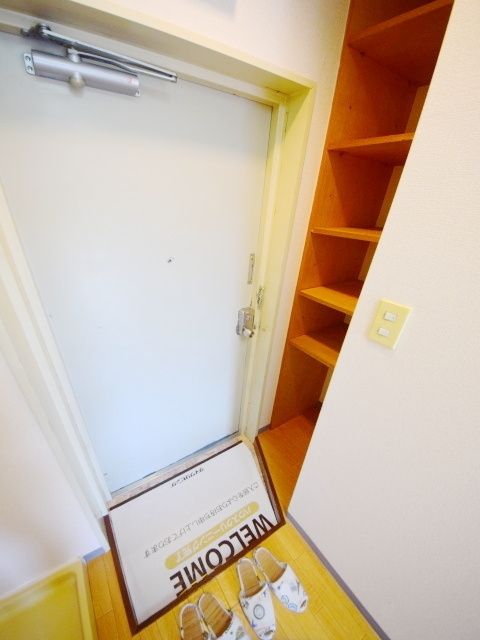 玄関　★シューズボックス付き★