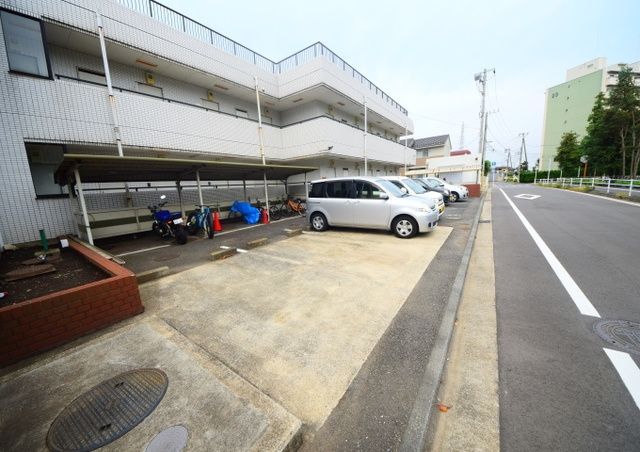駐車場　★★敷地内駐車場★★