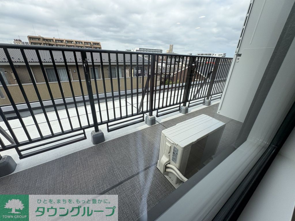 バルコニー　バルコニー