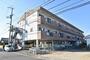 今治駅より徒歩70分 築25年6ヶ月 3階建の賃貸物件