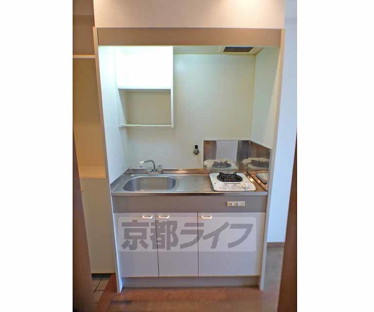 キッチン　調理スペースもあります。