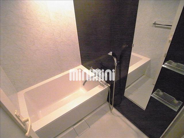 バス・シャワールーム　バスルーム