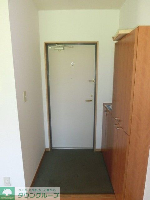 玄関　お問合せはタウンハウジングまで！※現地待合わせ相談可能