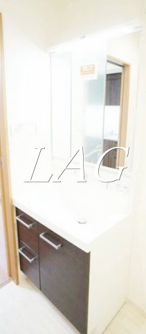 洗面設備　洗面台です。