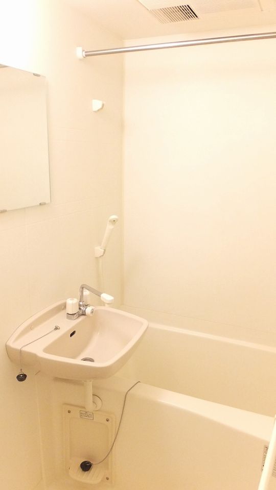 バス・シャワールーム　浴室喚起乾燥機能付き