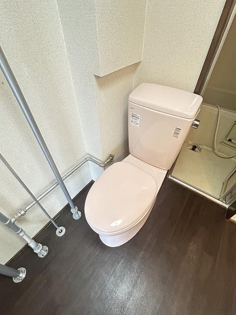 トイレ　トイレ