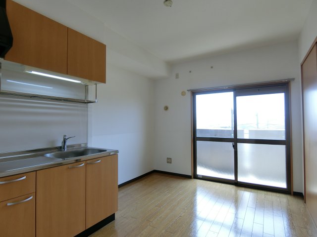 居室・リビング　イメージ402号室の写真