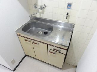 キッチン　1口ガスコンロ設置可能