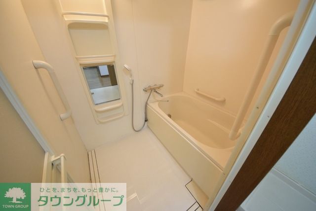 バス・シャワールーム　お問合せはタウンハウジングまで！※現地待合わせ相談可能