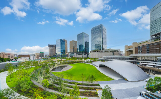 ショッピングセンター　グラングリーン大阪（ショッピングセンター）まで989m