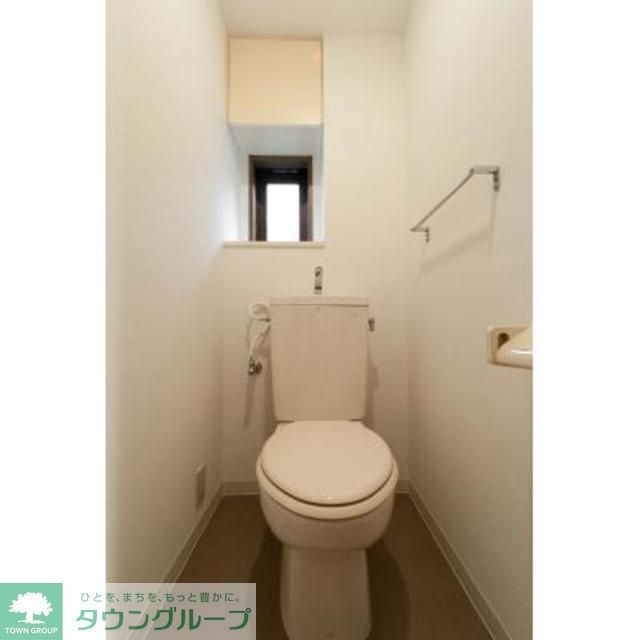 トイレ　※写真は同タイプ住戸です。
