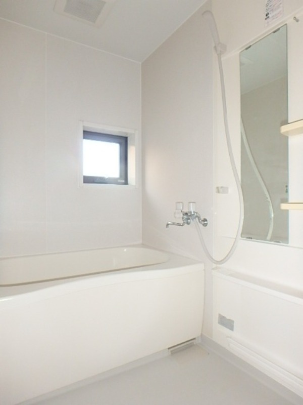 バス・シャワールーム　図面と現状に相違がある場合には現状を優先