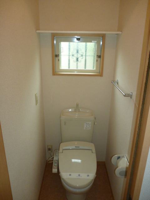 トイレ　温水洗浄暖房便座