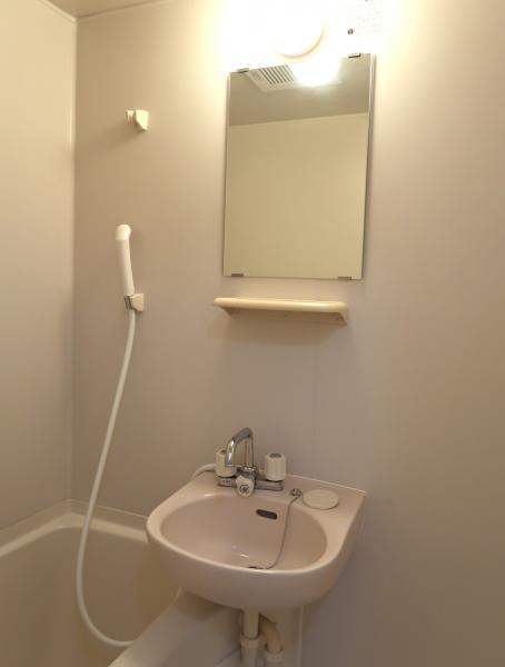 バス・シャワールーム　浴室内の洗面ボール