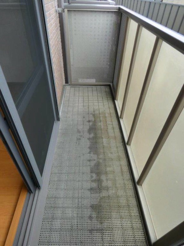 バルコニー　図面と現状に相違がある場合には現状を優先