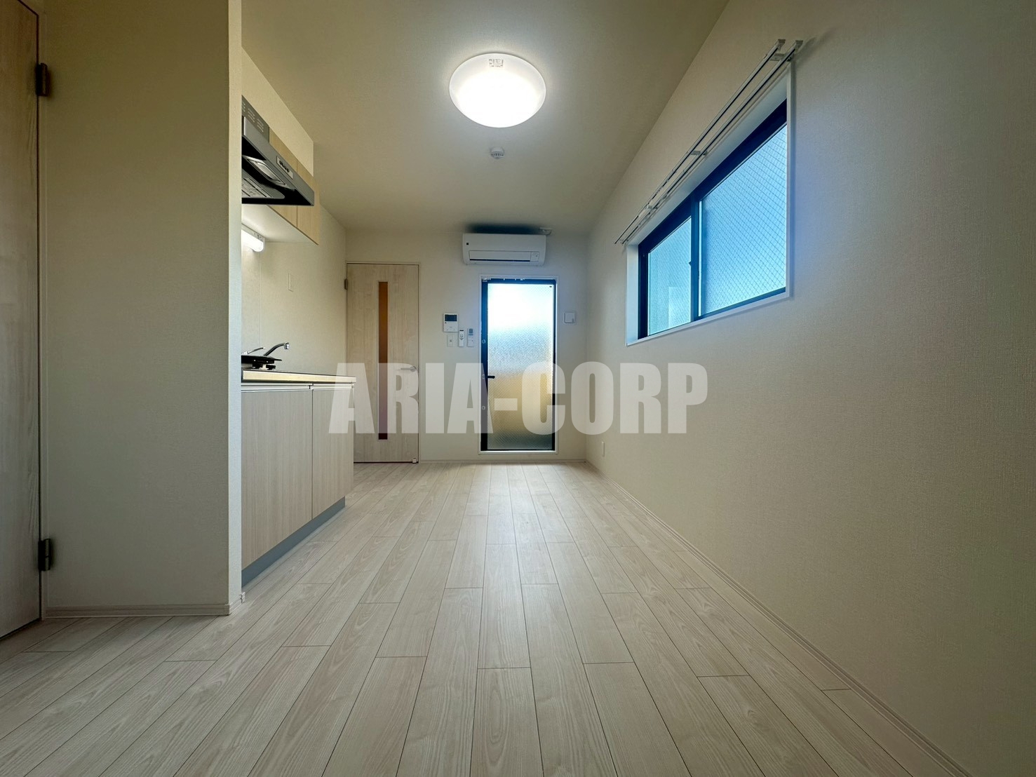 居室・リビング　白を基調とした統一感あるお部屋です！