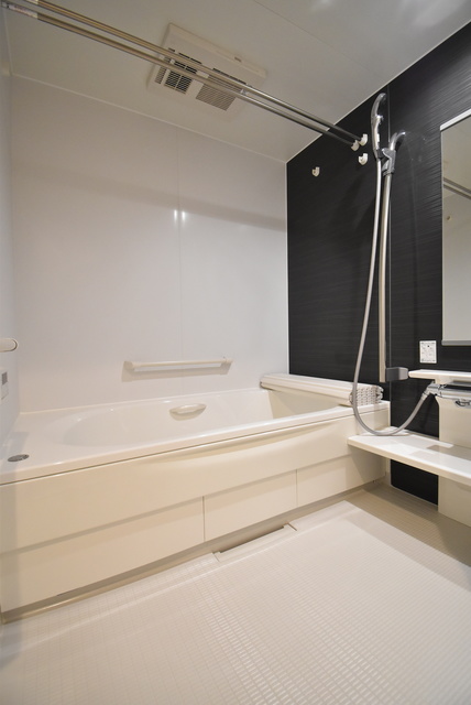 バス・シャワールーム　追焚＆浴室乾燥機付バス♪雨の日の洗濯＋カビ予防に大活躍☆