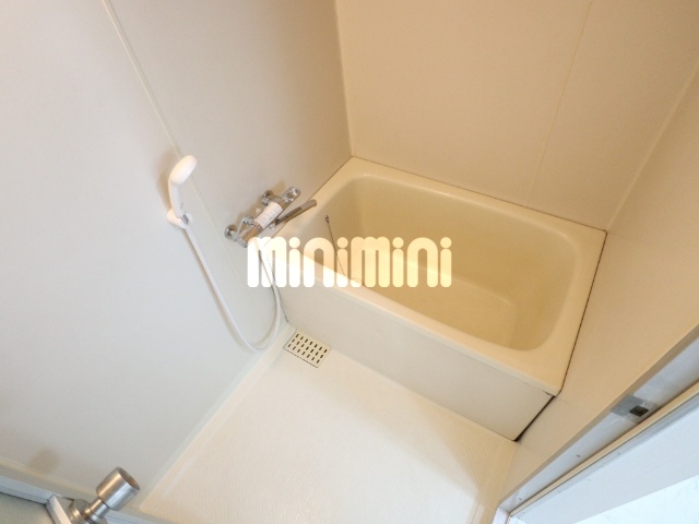 バス・シャワールーム　バスルーム