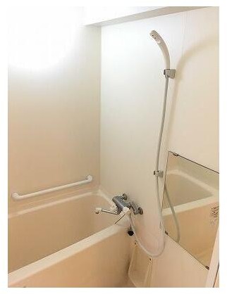 バス・シャワールーム　日々の疲れを癒すお風呂です♪