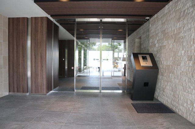 エントランス　毎日通るエントランスはこのようになっています