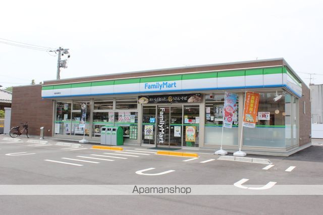 コンビニ　ファミリーマート尾道向東町店（コンビニ）まで507m