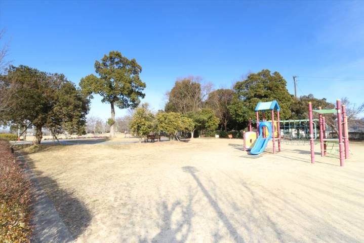 公園　平尾山カルチャーパーク（公園）まで426m