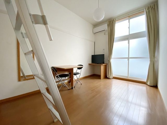 居室・リビング　★お部屋探しはタウンハウジング稲田堤店まで★