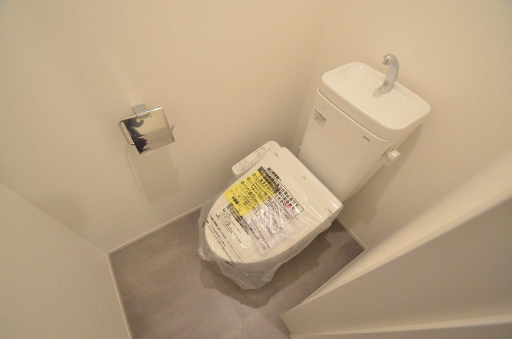 トイレ　シャワー付トイレ