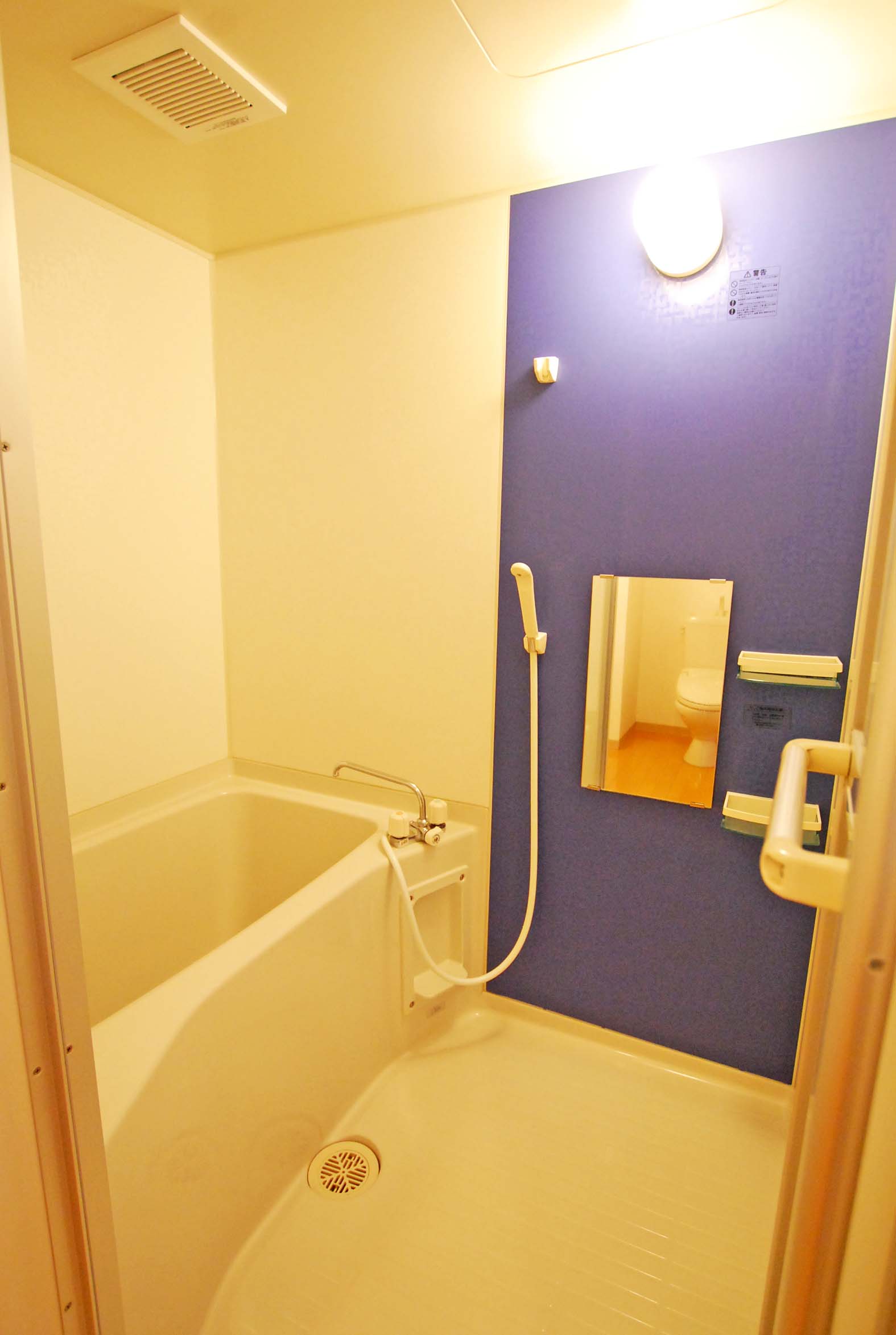 バス・シャワールーム　浴室