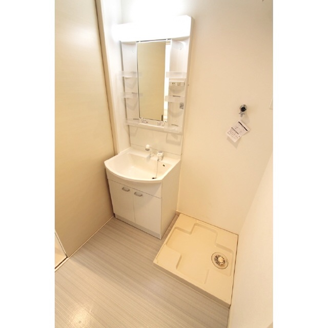 洗面設備　同物件別部屋写真（実際は現況を優先いたします）