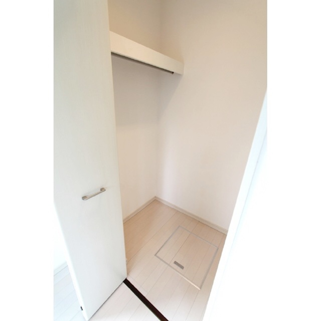 収納　同物件別部屋写真（実際は現況を優先いたします）