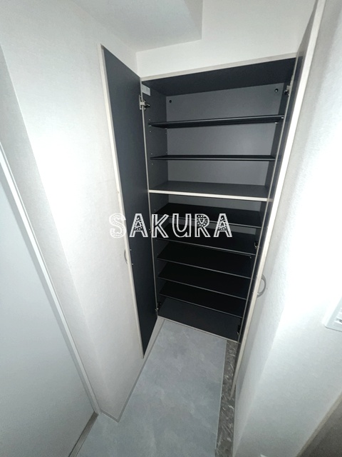 玄関　大容量のシューズボックス♪