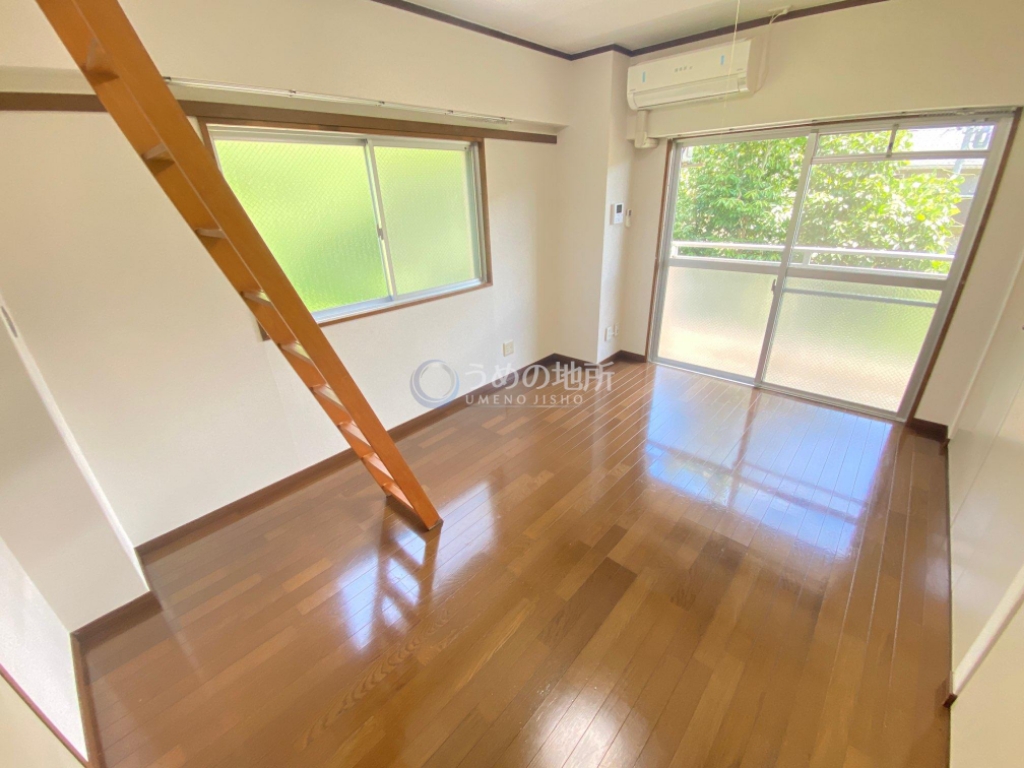 居室・リビング　洋室