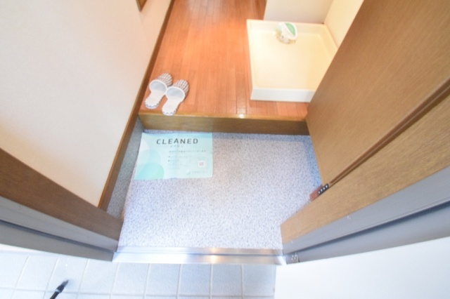 玄関　シューズボックス付きの玄関です☆