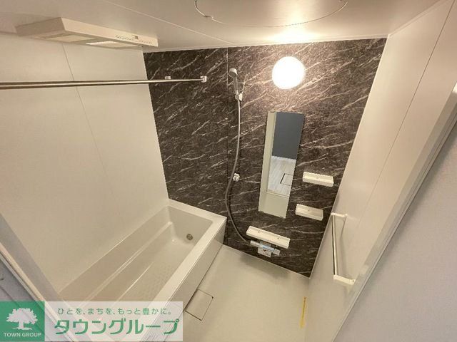 バス・シャワールーム　お問合せはタウンハウジングまで！※現地待合わせ相談可能