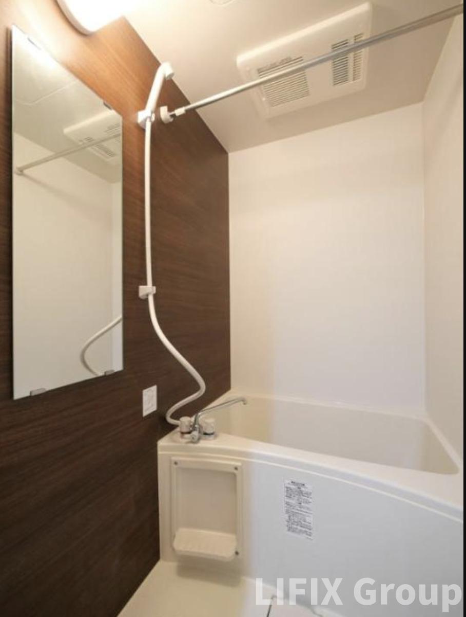 バス・シャワールーム　風呂