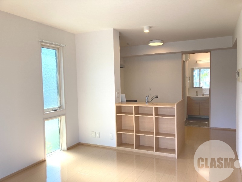 居室・リビング　カウンターキッチンです♪