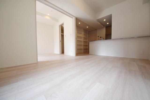 居室・リビング　☆広々としたリビング☆