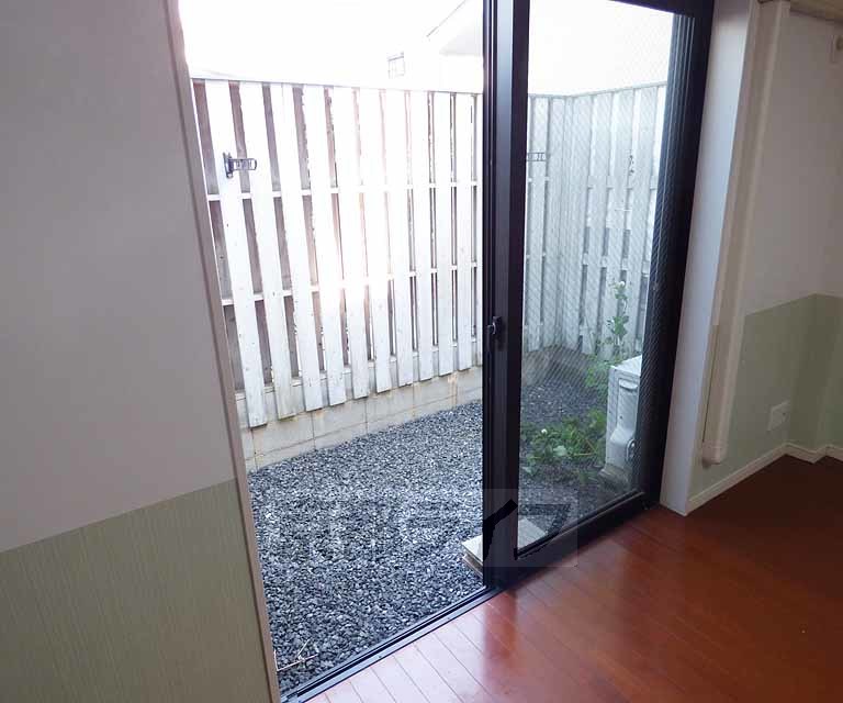 バルコニー　日差しの入りもよく 気持ちい風も吹いてきます