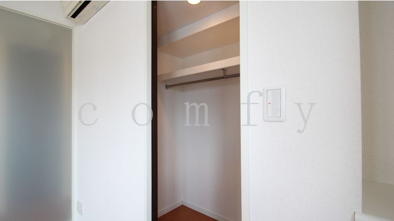 収納　ウォークインクローゼット