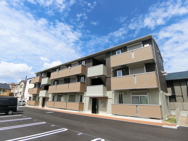 建物外観　日当りの良い建物です