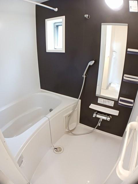 バス・シャワールーム　バスルーム