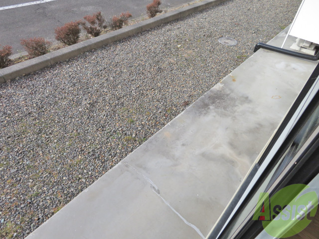 バルコニー　バルコニーが付いているので晴れた日は洗濯物が干せますね